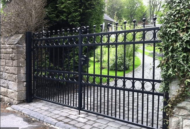 Decorative Steel Driveway entrance gate