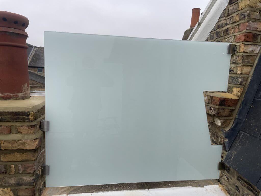Rooftop terrace privacy Glass Balustrade