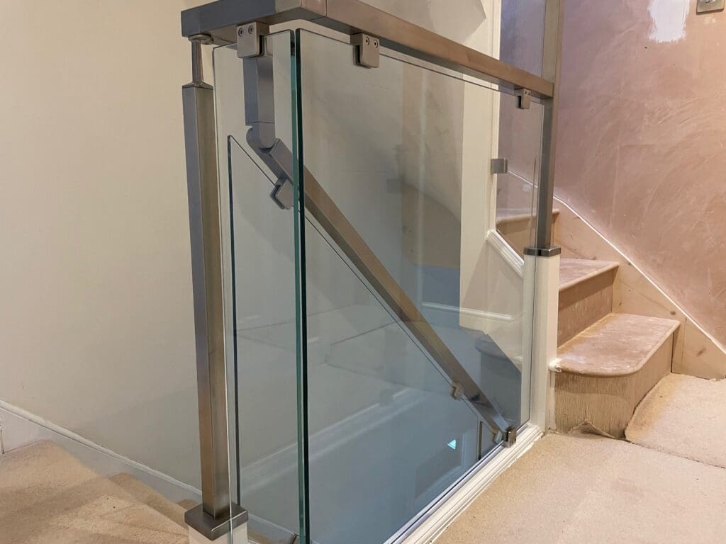 Glass Staircases 15 Stainless Steel glass staircase balustrade