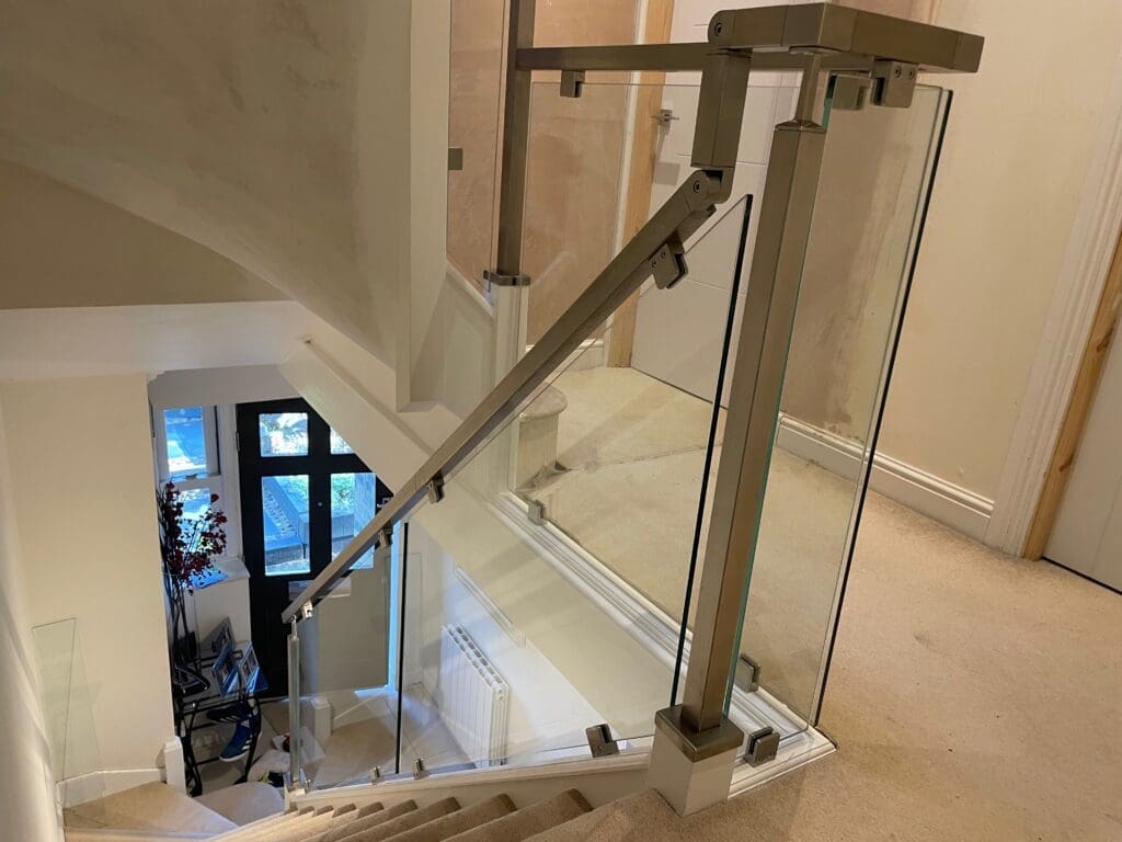 Stainless Steel glass staircase balustrade