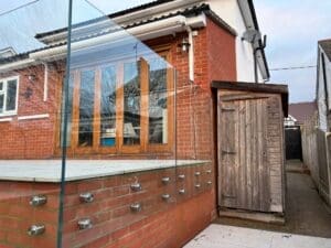 Frameless glass balustrade - Billericay