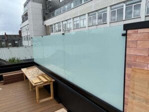 Rooftop frameless glass balustrade - Walthamstow, East London