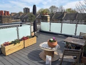 Rooftop terrace glass balustrade - Elephant and castle, London