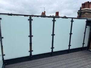 Roof top terrace area glass balustrade privacy screen - Dulwich, SW london