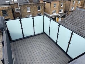 Roof top terrace area glass balustrade privacy screen - Dulwich, SW london