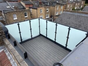 Roof top terrace area glass balustrade privacy screen - Dulwich, SW london