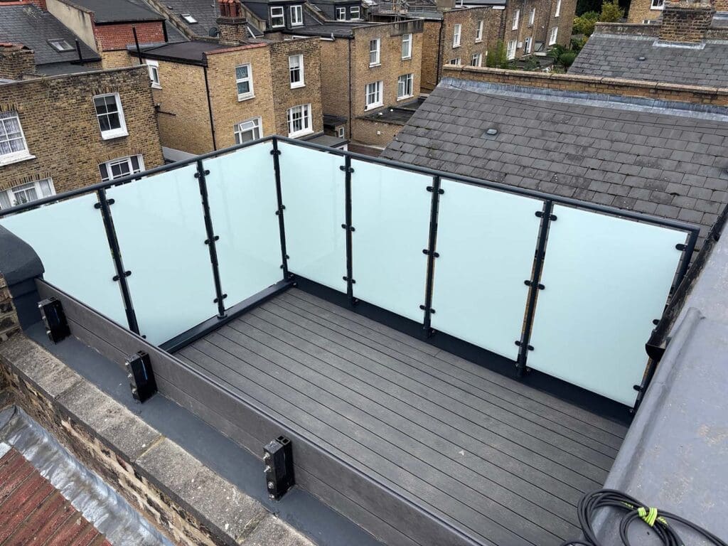 Roof top terrace area glass balustrade privacy screen - Dulwich, SW london