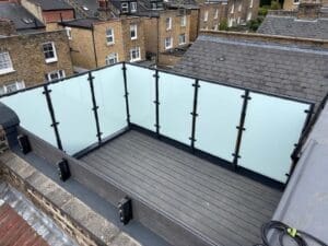 Roof top terrace area glass balustrade privacy screen - Dulwich, SW london
